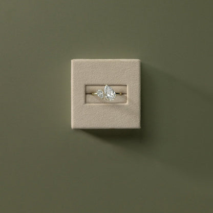 CUJ052