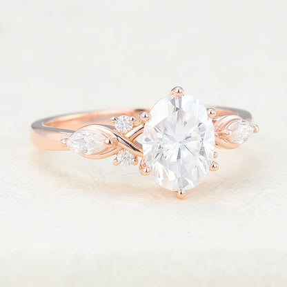 1.33 CT Oval Cluster Lab-Grown Diamond Engagement Ring