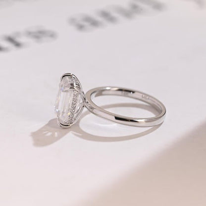 Stunning 1.0 - 2.0 CT Emerald Moissanite Engagement Ring with Hidden Halo Design 10