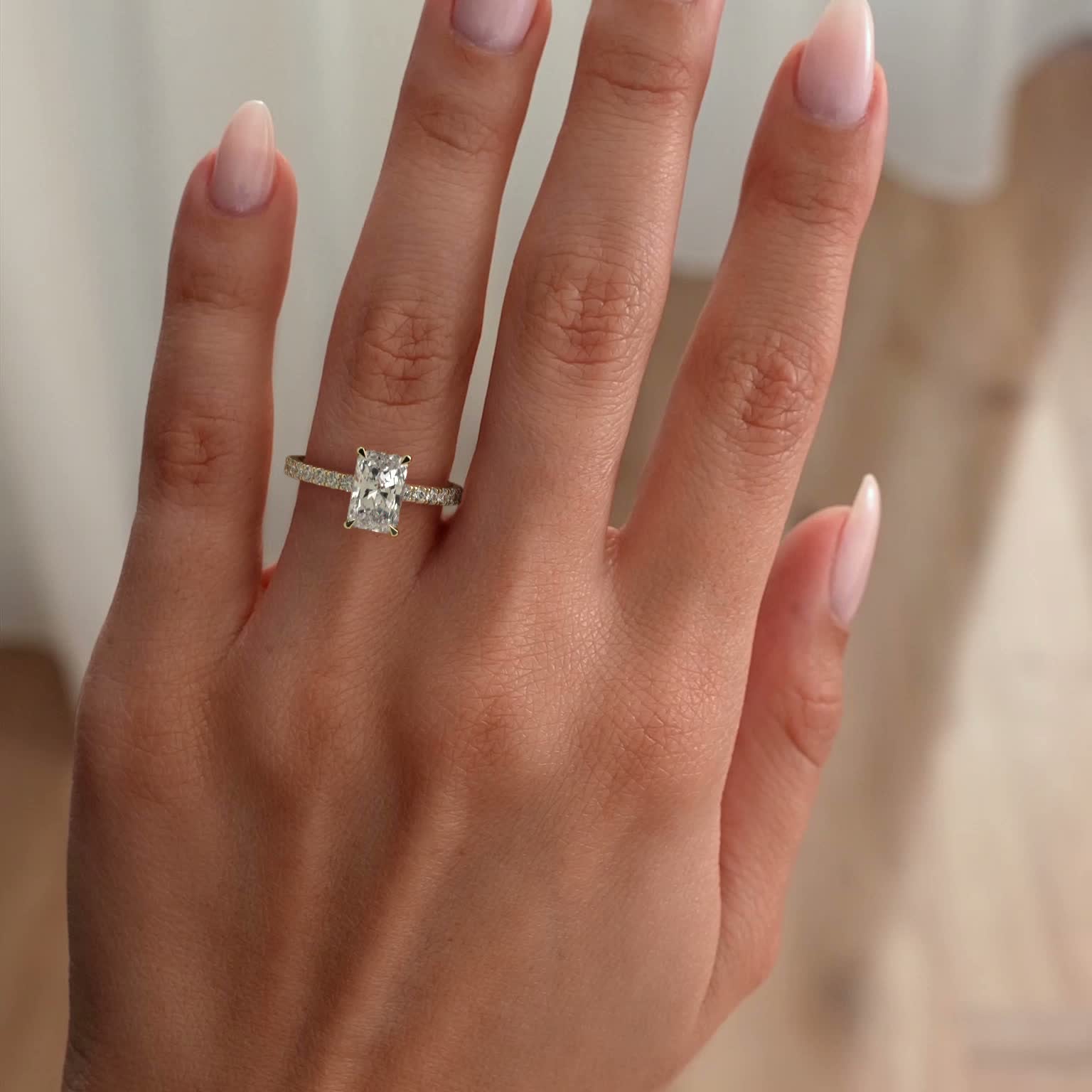 CUJ023