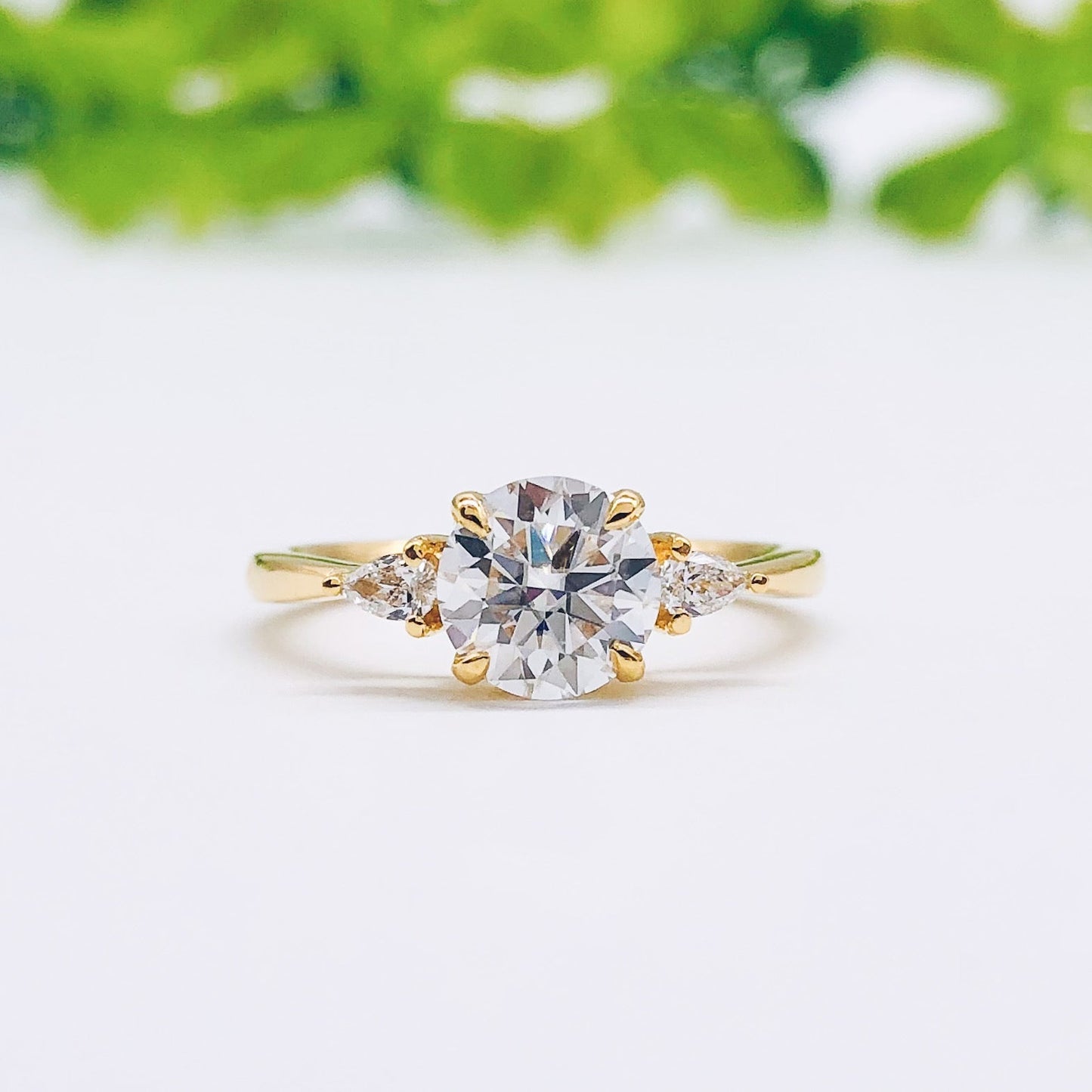 2.65 CT Round Three Stone Moissanite Engagement Ring