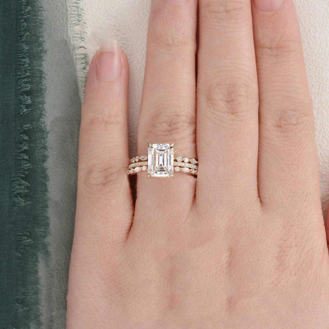 FLM406