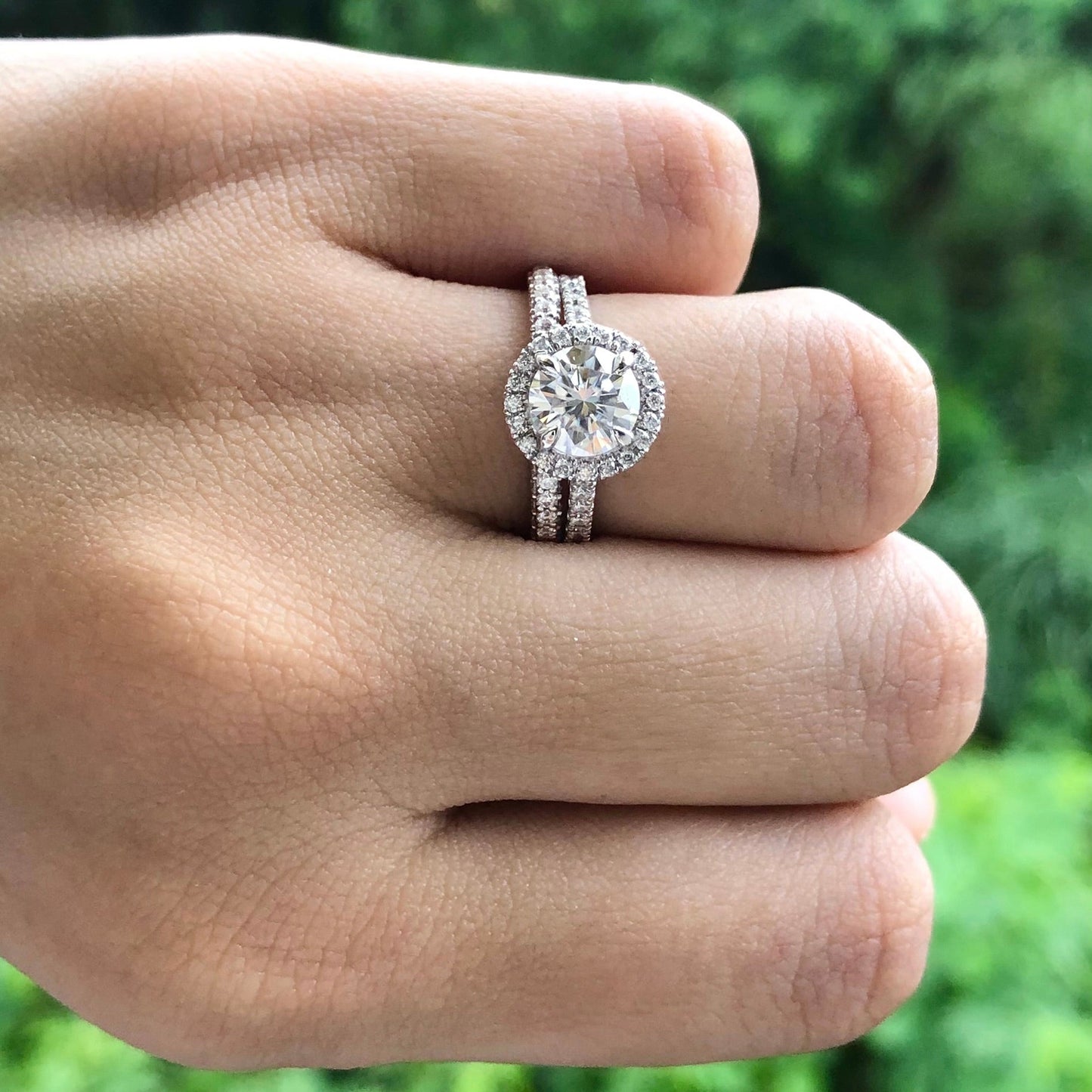 1.5 CT Round Halo & Pave Moissanite Engagement Ring